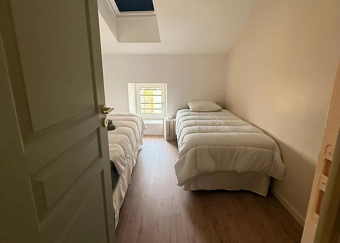 Le Nid De L'union * مونفلاكين